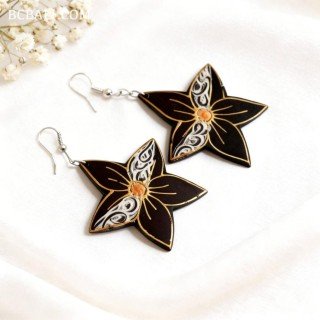 New Handcrafted Beautiful Painting Wood Earrings